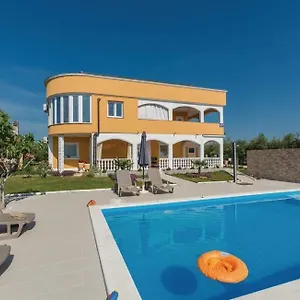 Vukancic Apartment Novigrad Istria